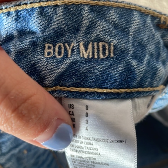 American Eagle Light Wash Boy Midi Shorts Size 0 - Picture 3 of 3